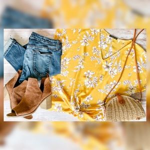 West Kei Yellow and White Knotted Blouse - Small